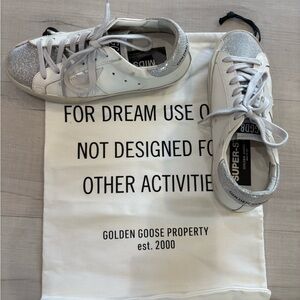 Golden Goose super star classic with list.  worn one time in great condition